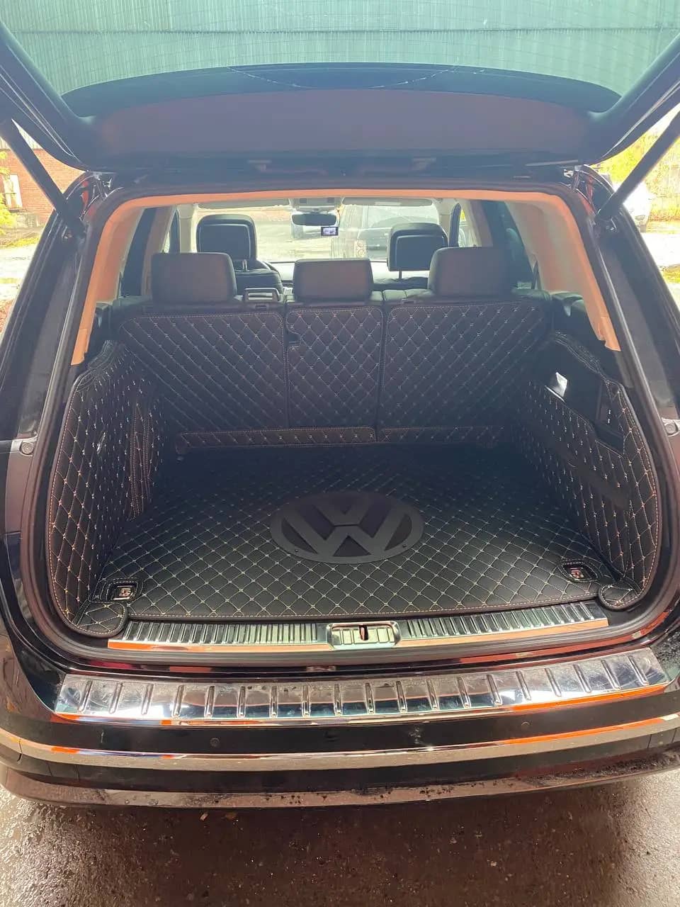 Автомобильные 3D коврики из экокожи для Volkswagen
