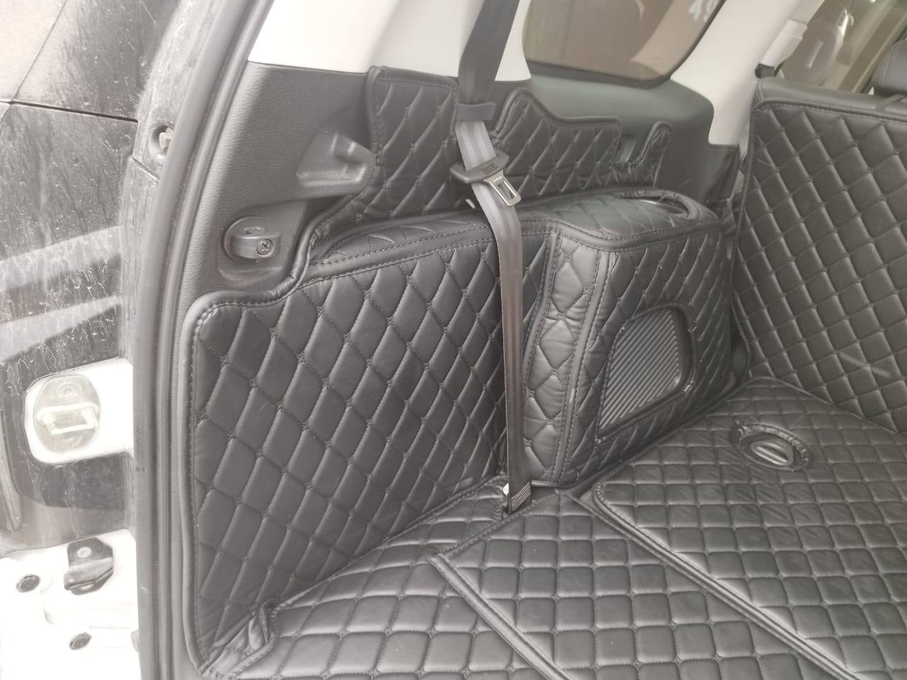 Автомобильные 3D коврики из экокожи для Haval