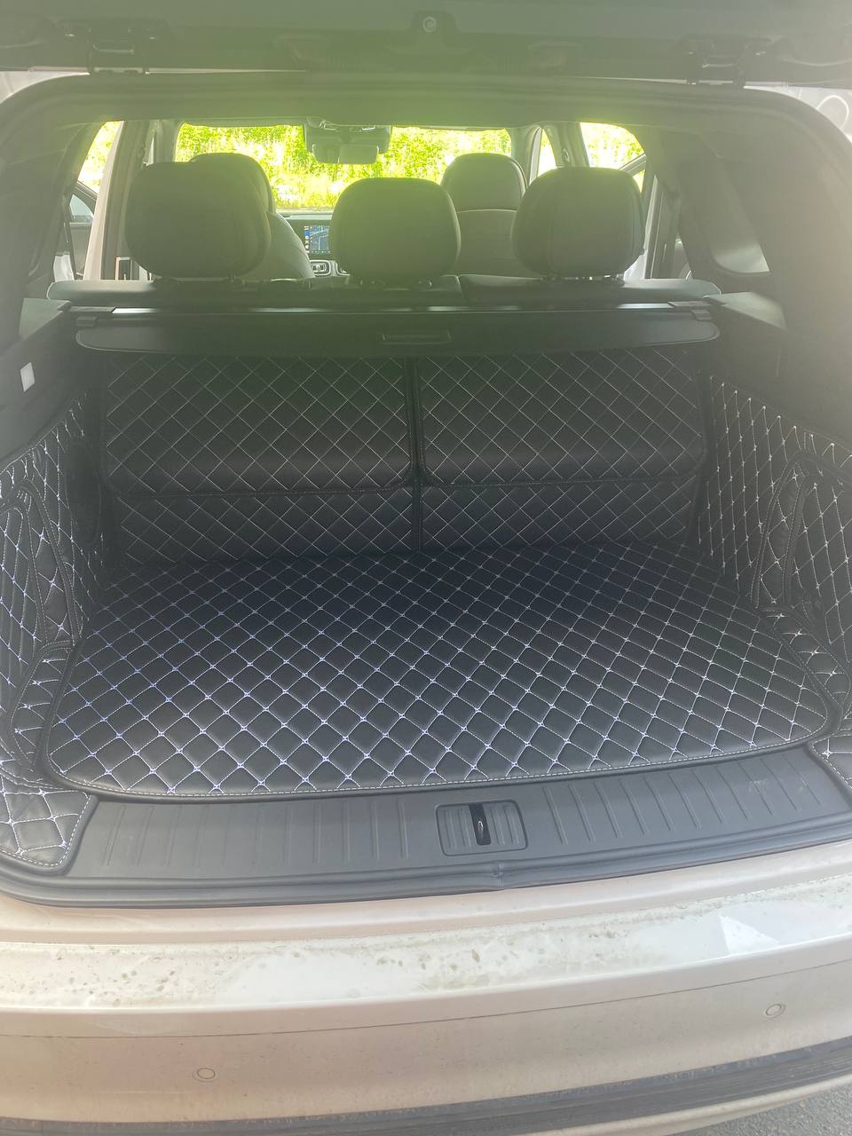 Автомобильные 3D коврики из экокожи для Jaecoo