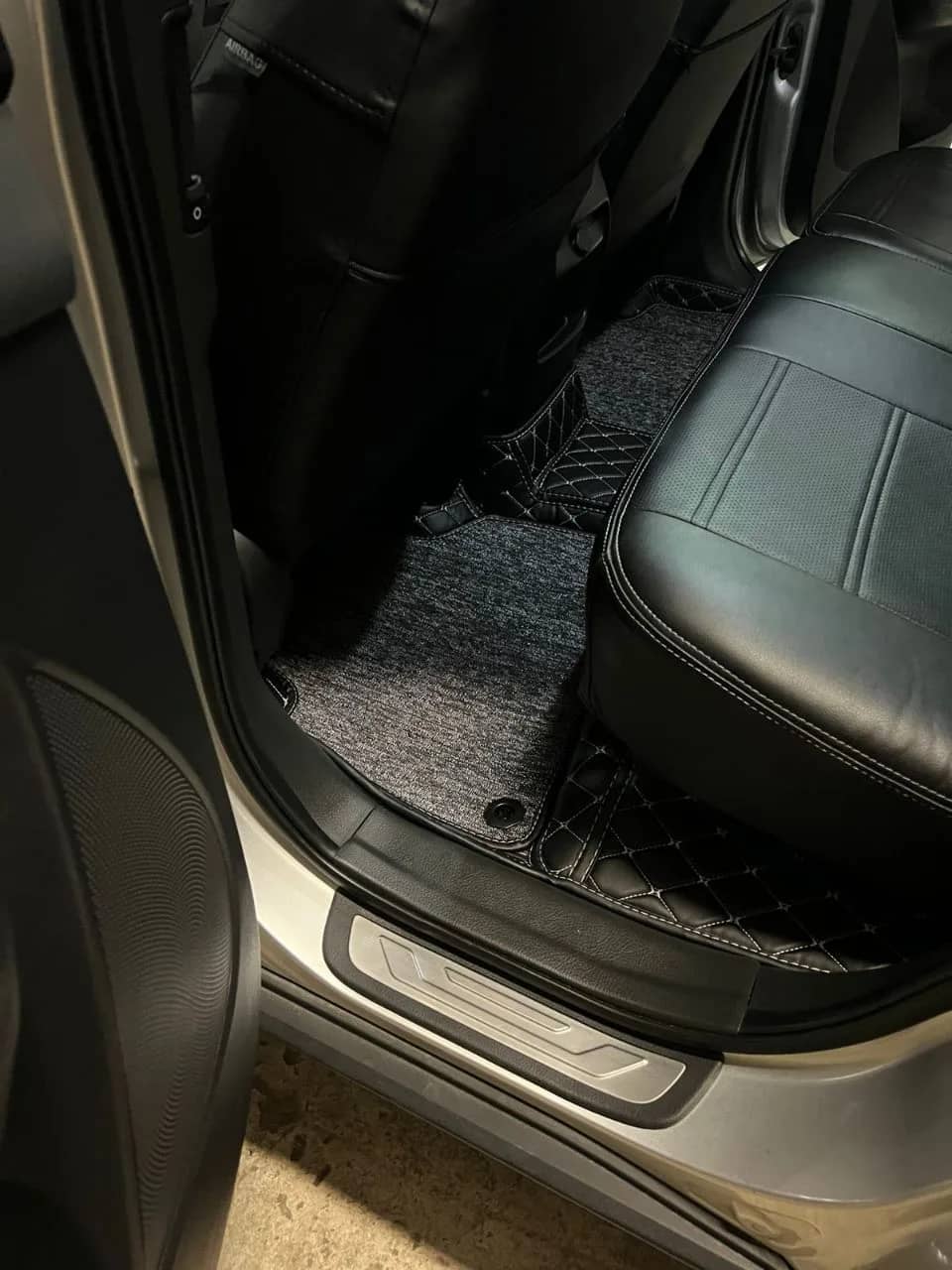 Автомобильные 3D коврики из экокожи для kia