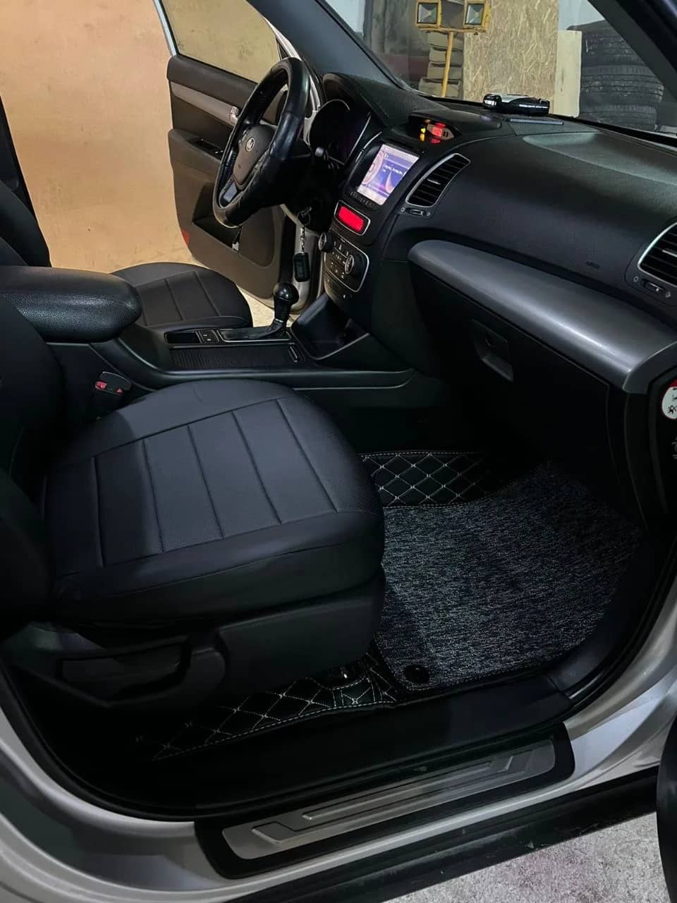 Автомобильные 3D коврики из экокожи для kia