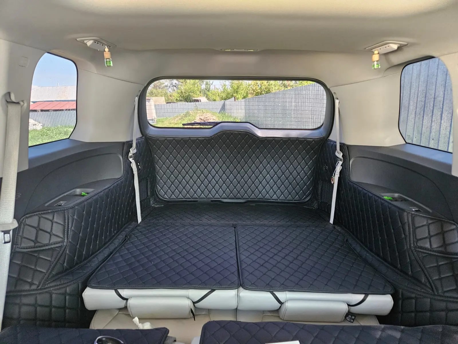 Автомобильные 3D коврики из экокожи для GAC