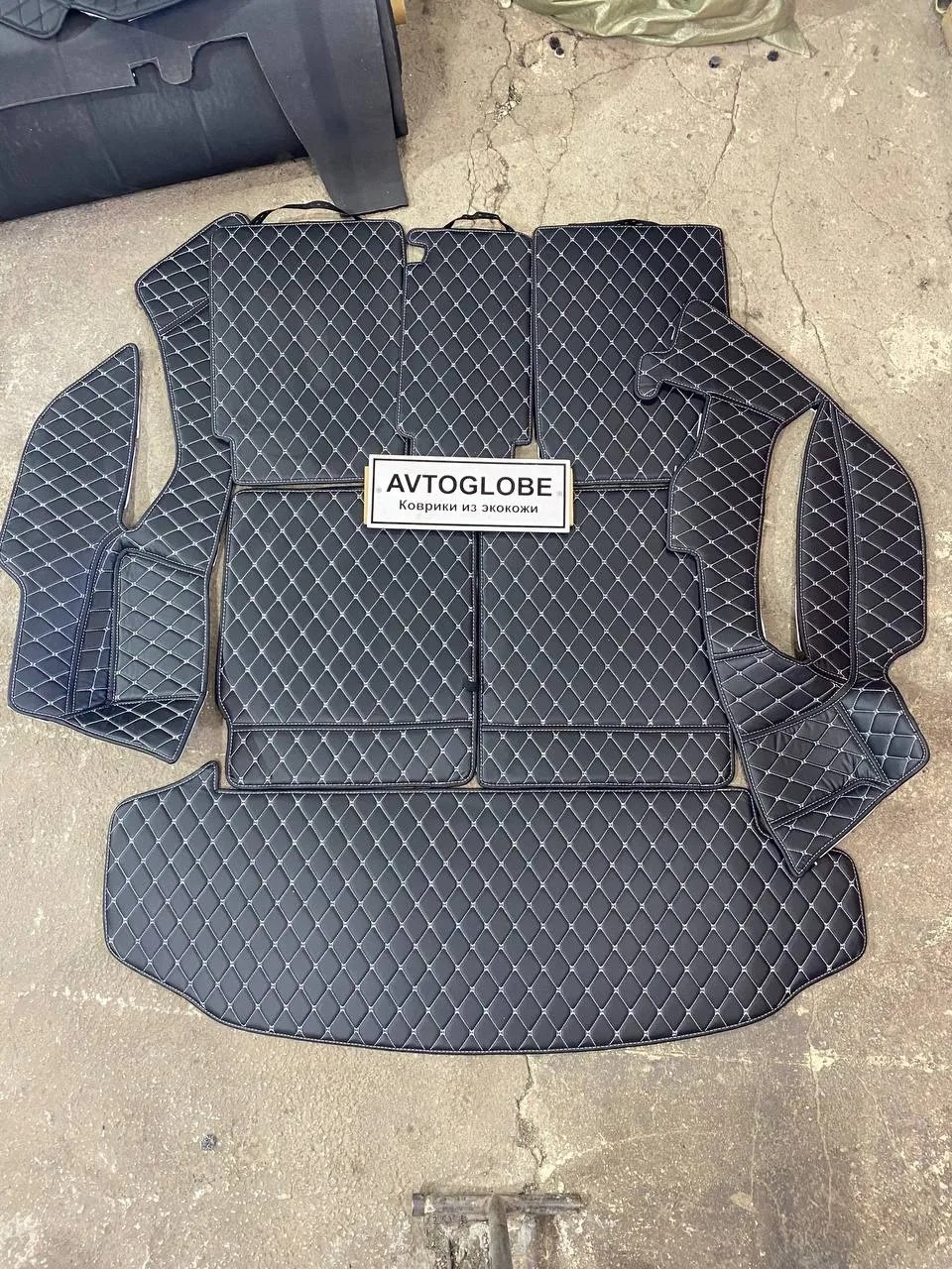 Автомобильные 3Д коврики из экокожи для SKODA KODIAQ