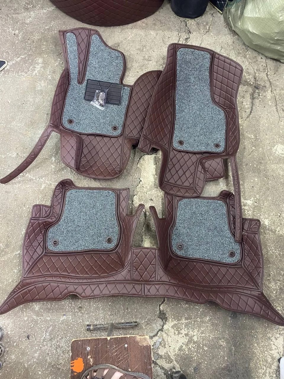 Автомобильные 3Д коврики из экокожи для SKODA SUPERB