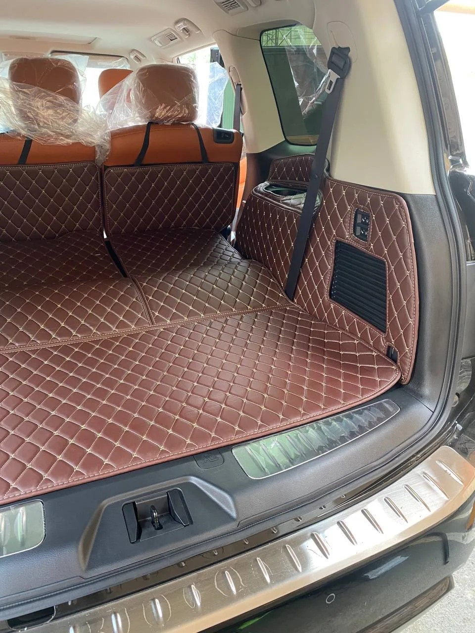Автомобильные 3D коврики из экокожи для INFINITI